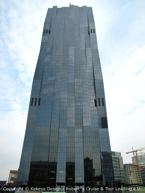 DC Tower Vienna / Foto © Kekeye Design / Robert`s Cruise & Tour Leading e.U. DC Tower Vienna / Foto © Kekeye Design / Robert`s Cruise & Tour Leading e.U.